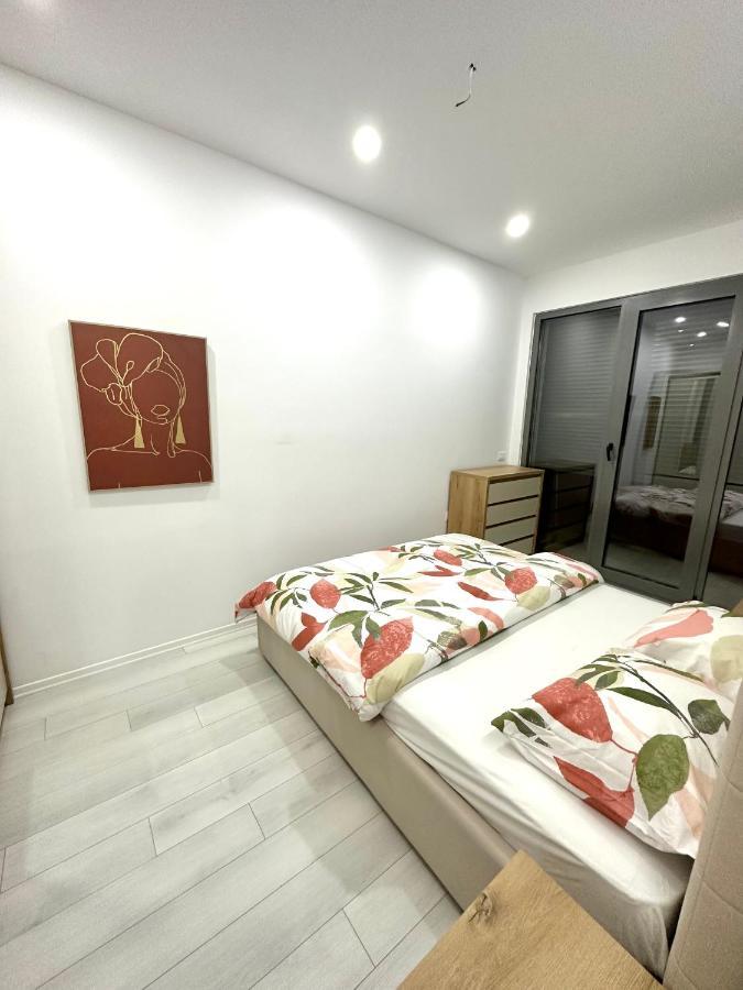 Lake Escape - Home 1 Tiranë Luaran gambar