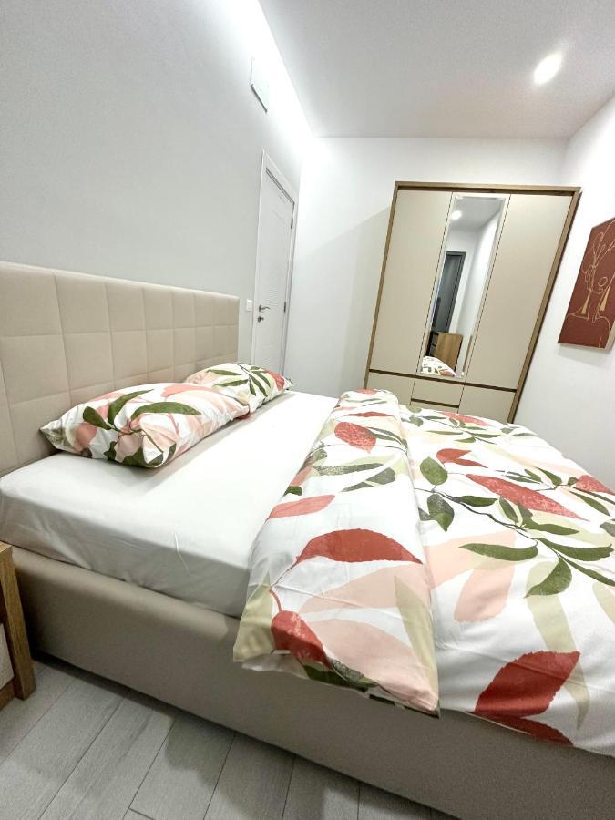 Lake Escape - Home 1 Tiranë Luaran gambar